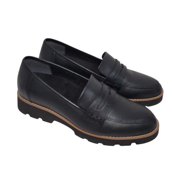 Vionic Cheryl II Black Leather Women’s Loafer Sz 8.5
